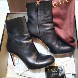 MAKE AN OFFER💥 GUCCI stiletto ankle boots